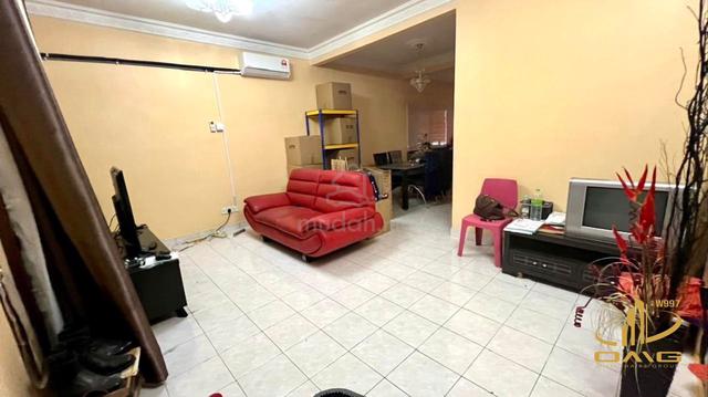 BELOW MAREKT Double Storey 20x70 Jenaris Bandar Botanic Klang 1