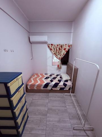 Female only single bed room, Stampin Area nearby Aeon Mall 1
