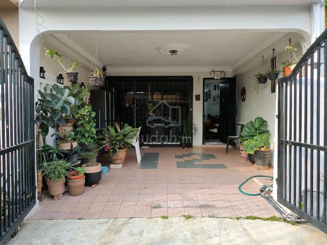 FREEHOLD 3R3B FULLY EXTENDED Double Storey Taman Dagang Jaya Ampang 1