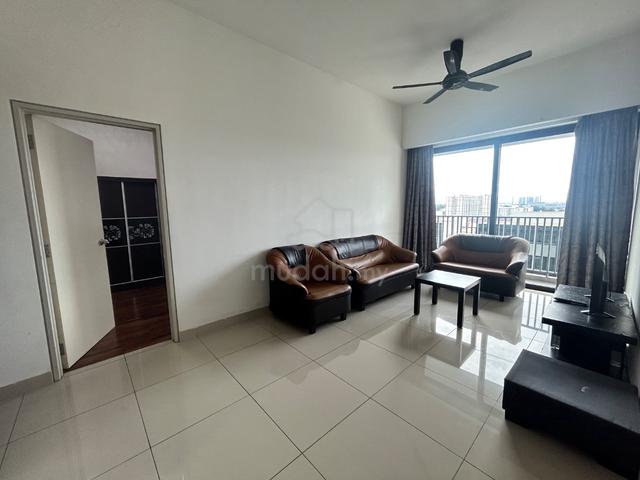 i-Residence @ i-City 1