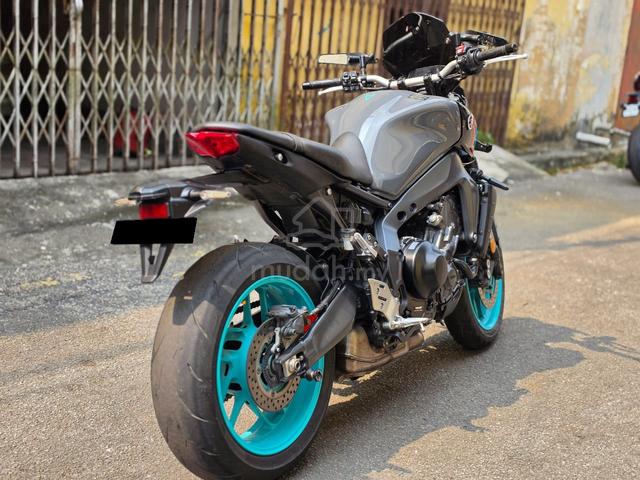 PROMO Yamaha MT09 Tip Top Low KM - photo 5 of 15