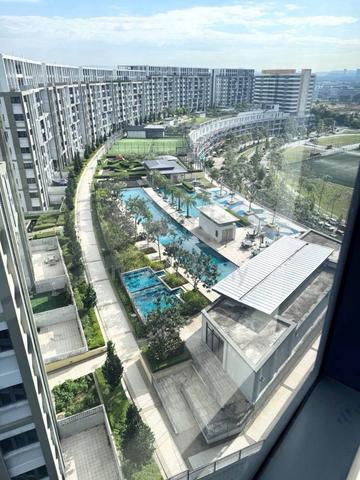 Office Unit | Bukit Jelutong | Corner Lot | Basic / Furnished 1