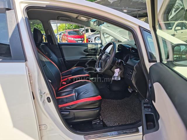 2015 Toyota WISH 1.8 (AUTO) - 4