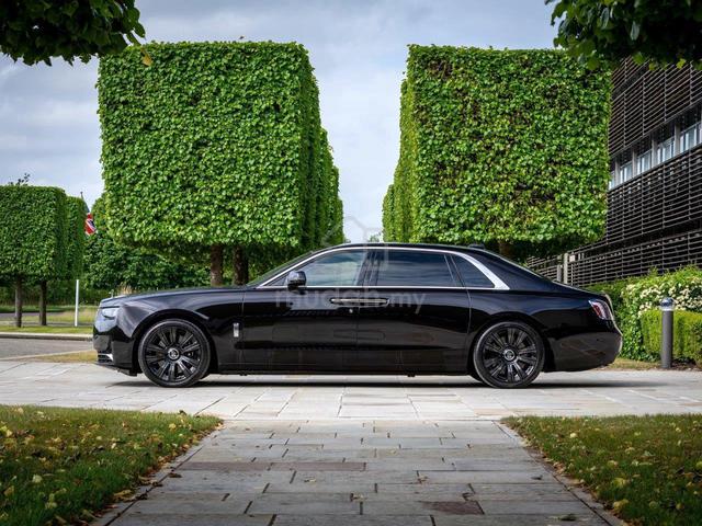 2025 Rolls Royce Ghost 6.75 EWB - SERIES II - 2