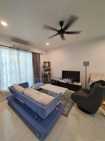 Nice 3-Storey Setia Alam Anjung Sari Well Maintain Renovated Condition 1