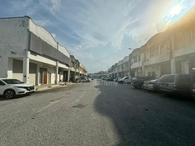 1.5 Storey Nlot Terrace Factory @ Tmn Perindustrian Tago Kepong 1