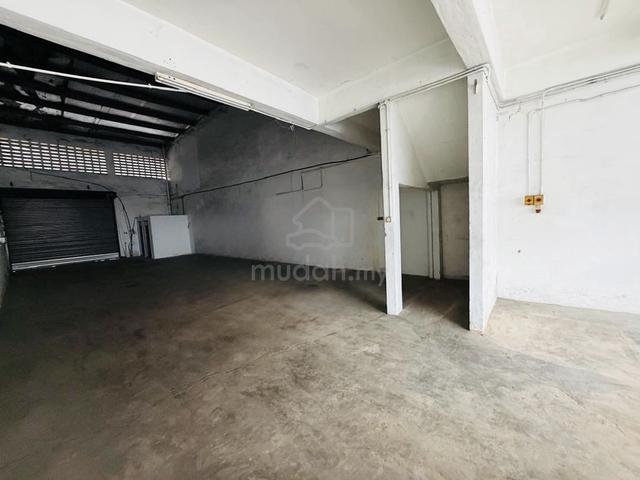 CHEAPEST! 1.5 storey light industrial factory. Sungai Lokan. Low rent! 1