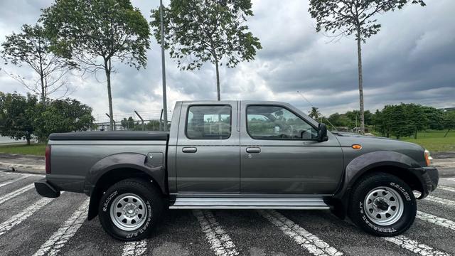 2012 Nissan FRONTIER 2.5Turbo(Manual ) 4x4 - 5