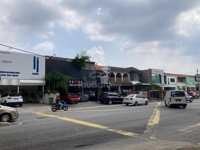 SS2 , Petaling Jaya , Selangor 1