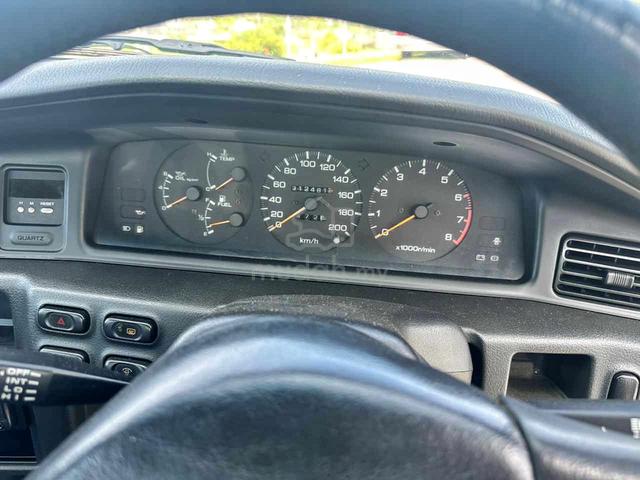 1995 Nissan BLUEBIRD 2.0 SSS-G (M) - 5