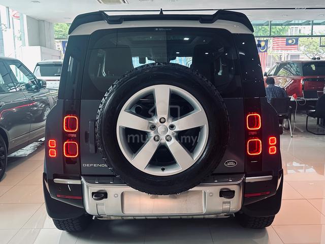2023 Full Spec Land Rover DEFENDER 2.0 90 P300 SE - 4