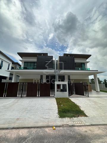 Bumi Lot - Horizon Hills, 3 Storey Semi D (Open for Registration) 1