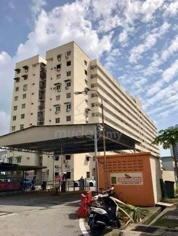 Desa Putra (Queensbay) 1