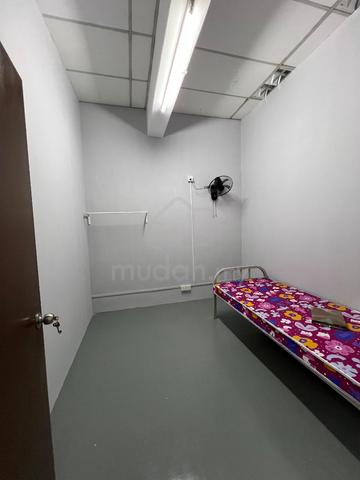 Bilik Sewa Wanita Taman Universiti Skudai 4