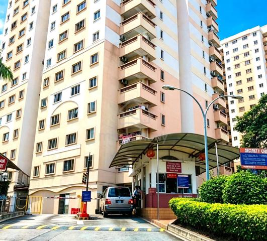 Pelangi Apartment ( Pelangi Damansara ) 1