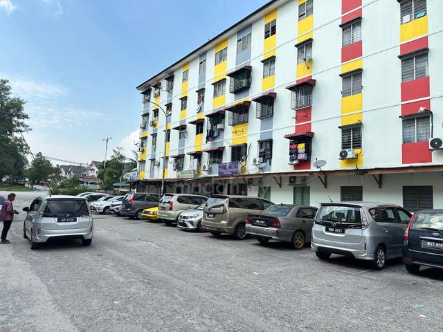 [Ground Floor] Shop lot ,Apartment Bayu ,Bandar Country Homes, Rawang 1