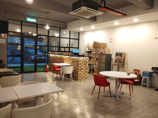 G/Floor Shop, Taman Bukit Serdang PSK7 Seri Kembangan 1