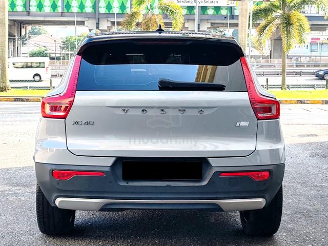 2021 Volvo XC40 1.5 HYBRID T5 FSR WRTY - 4