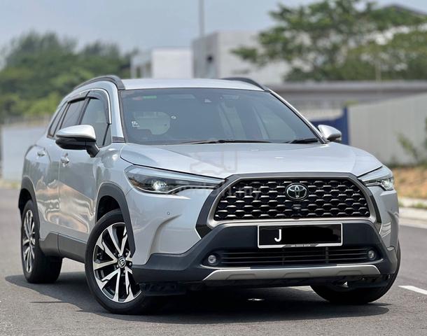 2023 Toyota COROLLA CROSS 1.8 V (A) Under Warranty - 1
