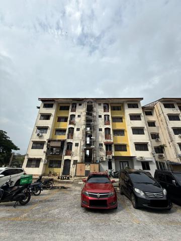 Flat PKNS Seksyen 17 Shah Alam 1