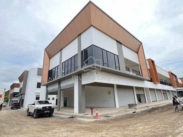 For rent / 2 storey corner shoplot / uptown penampang 1