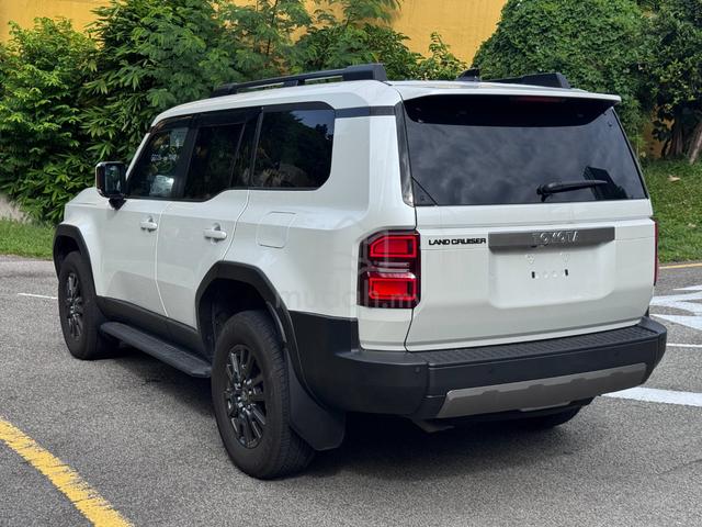 DIESEL BLK Toyota LANDCRUISER LAND CRUISER 250 2.8 - 4