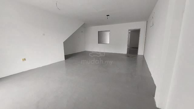 Ground Floor ShopLot for Rent at Bandar Botanic Klang 1