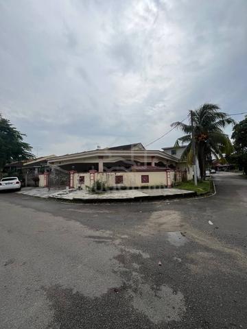 Corner Lot Single Storey Fully Extended Taman Putri Kulai(Near Toll) 2