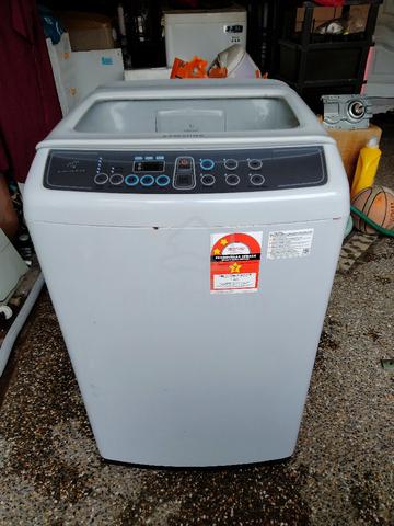 mesin basuh auto 2nd  - photo 2 of 3