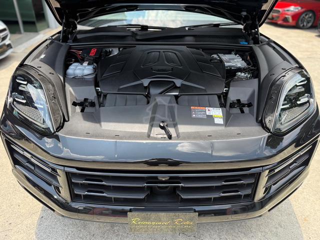 2023 Porsche CAYENNE 3.0 COUPE (A) With Beige Seat - 5