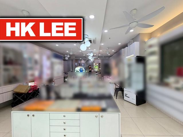 < GROUND FLOOR > commecial title > full reno with air conds < TRR 1