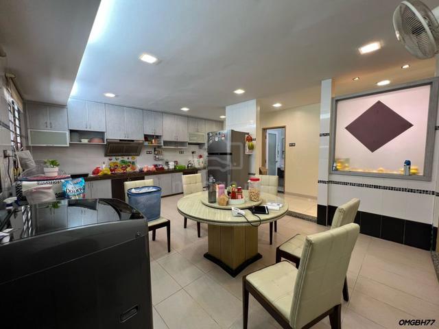 Bukit Raja 1 Sotrey End Lot 34x65 Fully Renovated Extended Below Value 1