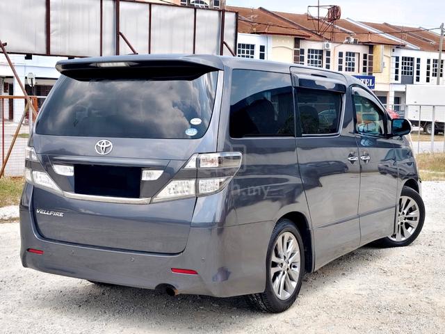 2011 Toyota Vellfire 2.4 ZP (A) 5-Years Warranty - 2