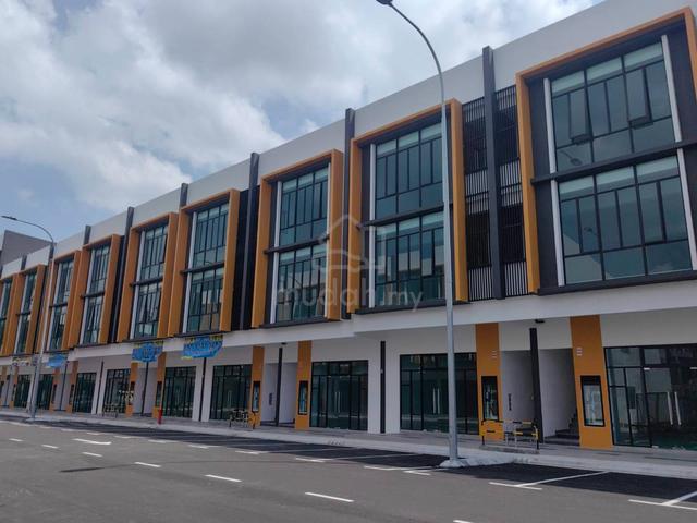 Permas Avenue 3 storey shop lot for rent 1