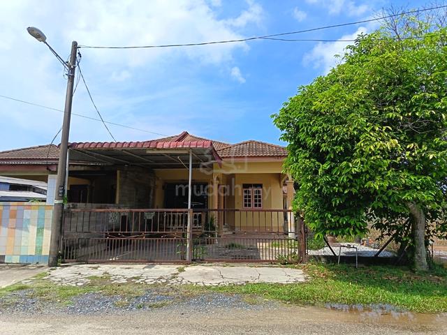Semi-D Setingkat di Kg Gong Pasir Dungun 1