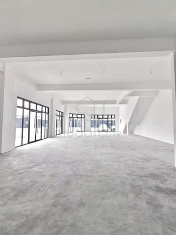 Some Unit Eco Boulevard 2 Shoplot /  Corner n Intermediate Lot / Rent 1