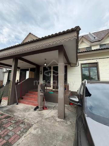 rumah Jasin Bestari untuk disewa 1
