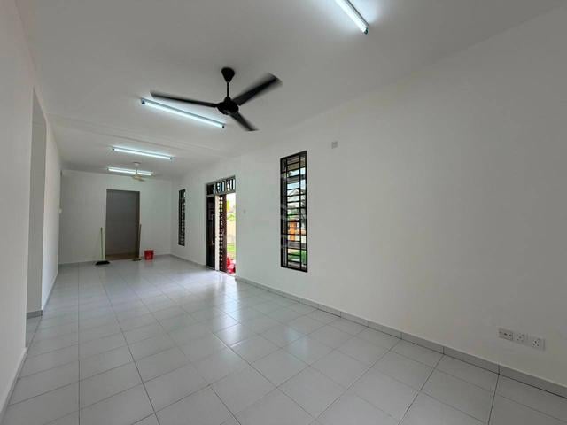 46x70 Corner Pulai Jaya Single Storey Good Condition 1