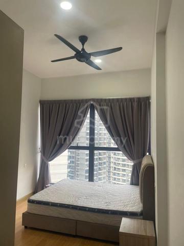 Bay Laurel @ Country Garden Danga Bay 1