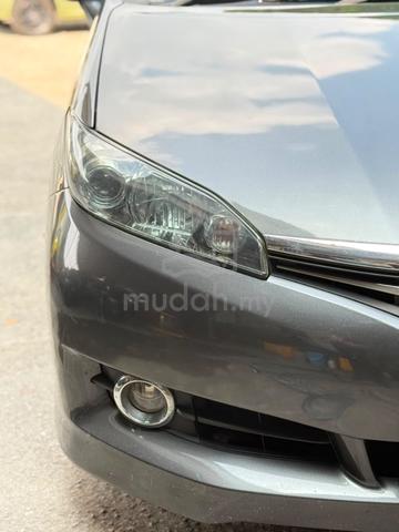 2012 Toyota WISH 1.8 X ZGE20G FACELIFT (A) - 3