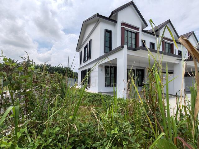 St Marco Kulai 2 Storey Landed house endlot with extra land brand new 2