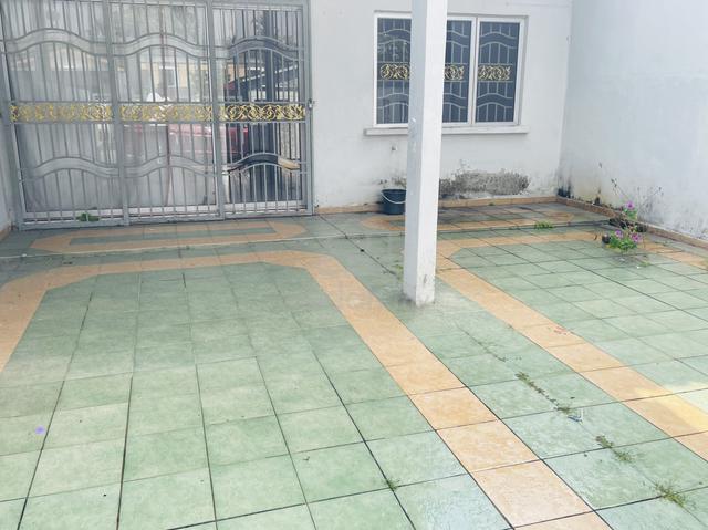 House For Rent (Taman Saga, Kapar) 1
