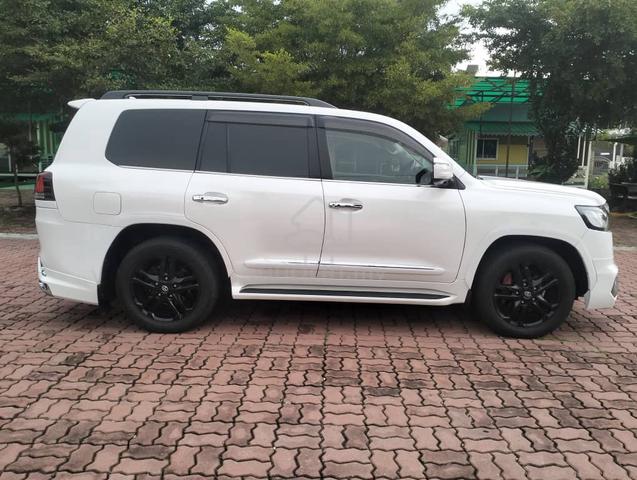 2010 Toyota LANDCRUISER V8 4.6 (A) - 5