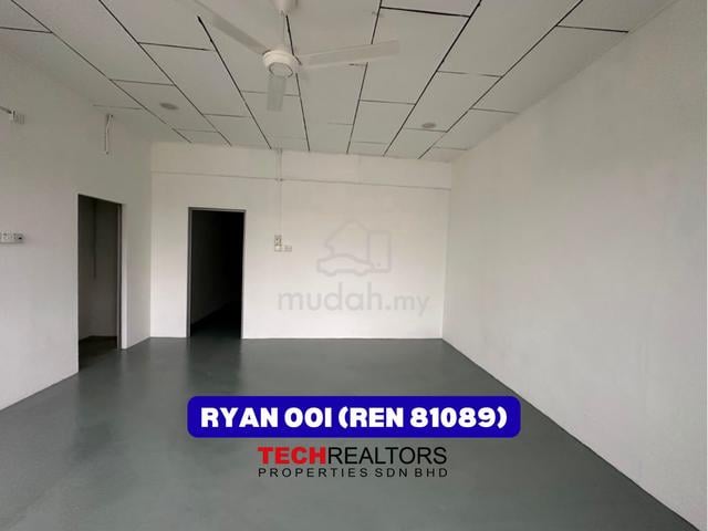 First Floor Shoplot For Rent, Facing Road, Tandop, Alor Setar 1