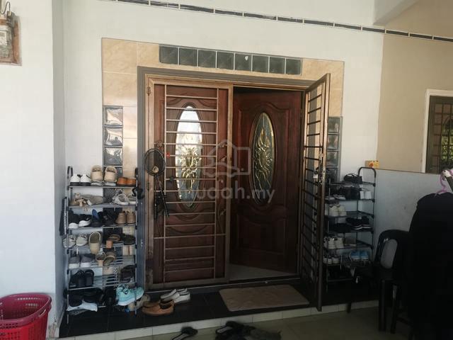 Melaka Durian Tunggal Leasehold Terraced House For Sale 1