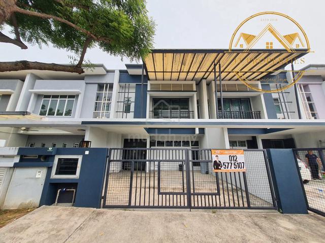 NEWLYPAINT Landed Teres Chimes Bandar Rimbayu Telok Panglima Garang 1