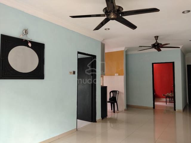 Pangsapuri Taman Tasik Utama 1
