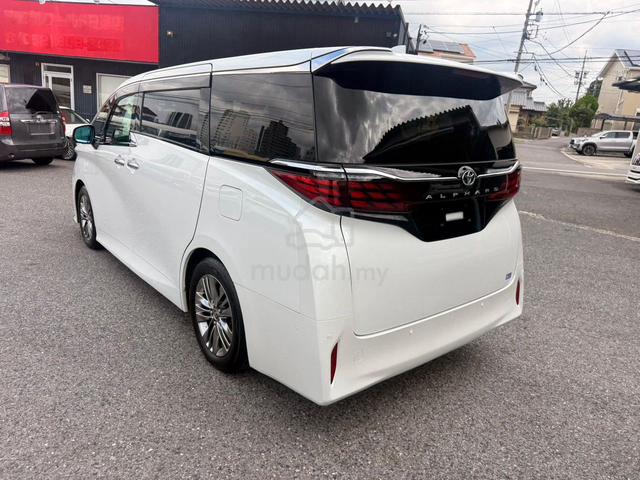 2024 Toyota Alphard Z 2.5 - 4