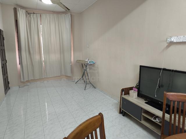 Rumah sewa berhanpiran UMT, UNiSZA 1
