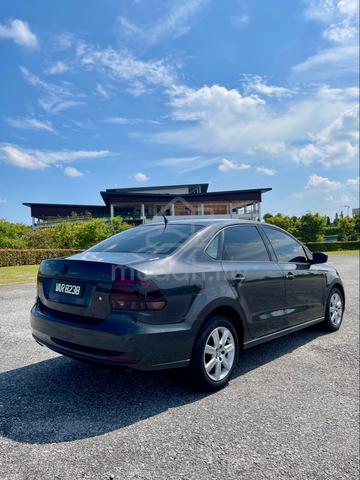 2017 Volkswagen VENTO 1.6 COMFORTLINE (A) - 3